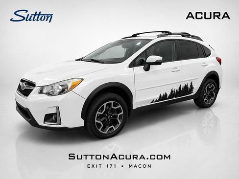 Used 2017 Subaru Crosstrek 2.0i Limited w/ Popular Package #2 AWD/4WD image 3