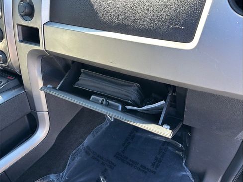 Used 2013 Ford F150 Raptor w/ Luxury Equipment Group image 46