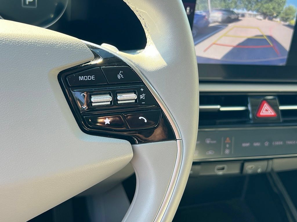 Certified 2023 Kia Niro Wind w/ Wind Preserve Package FWD image 20