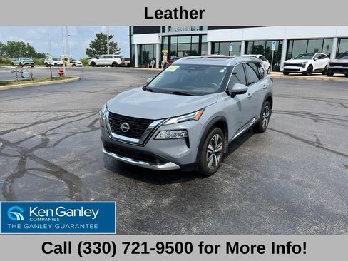 Used 2023 Nissan Rogue Platinum w/ Platinum Premium Package FWD image 2