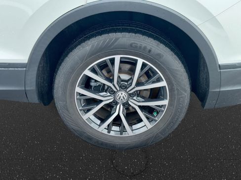 Used 2021 Volkswagen Tiguan S FWD image 20