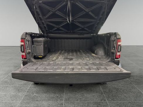 Used 2020 RAM 1500 Laramie w/ Sport Appearance Package AWD/4WD image 13