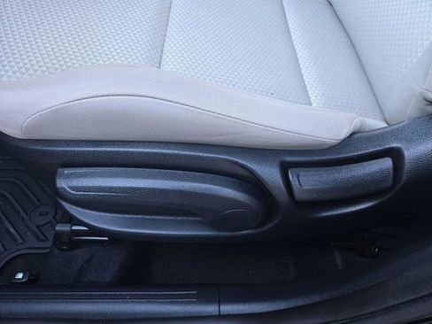 Used 2024 Kia Soul LX image 31