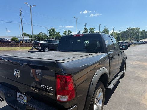 Used 2014 RAM 1500 Express AWD/4WD image 5