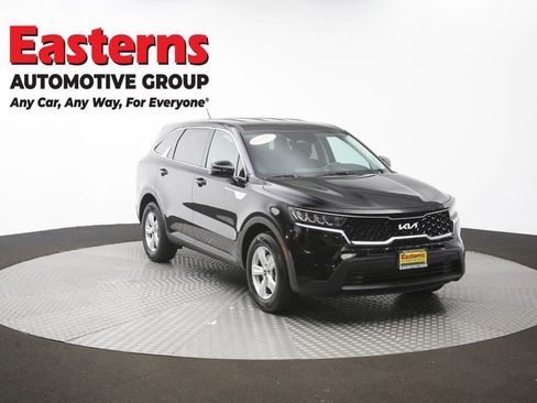Used 2022 Kia Sorento LX FWD image 49