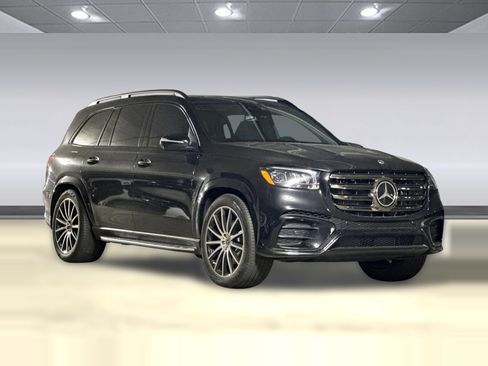 Certified 2025 Mercedes-Benz GLS 580 4MATIC image 6