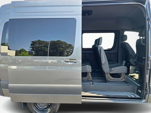 New 2026 Mercedes-Benz Sprinter 2500 image 21
