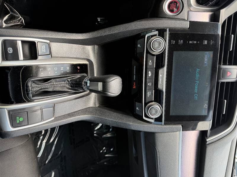 Used 2017 Honda Civic EX-T image 12