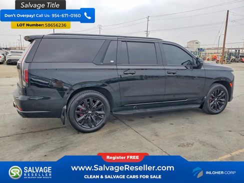 Used 2021 Cadillac Escalade ESV Sport Platinum w/ Heavy-Duty Trailer Package AWD/4WD image 4