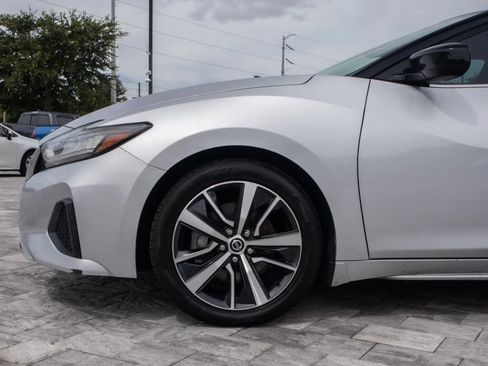 Used 2020 Nissan Maxima 3.5 S w/ Floor Mat Group FWD image 11