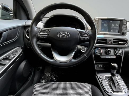 Used 2021 Hyundai Kona SEL Plus w/ Cargo Package AWD/4WD image 7