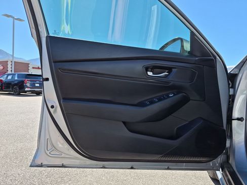Used 2024 Honda Accord EX image 15