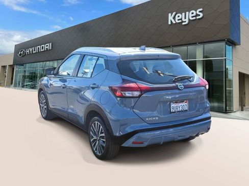 Used 2021 Nissan Kicks SV image 7