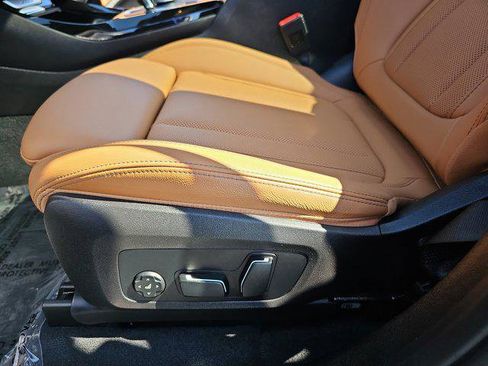Used 2024 BMW X3 sDrive30i w/ M Sport Package image 28
