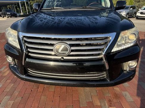 Used 2015 Lexus LX 570 4WD image 22