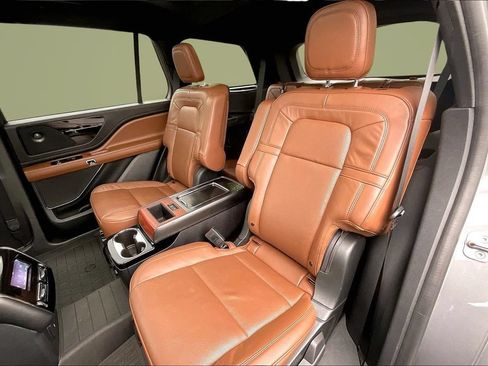 Certified 2023 Lincoln Aviator Reserve w/ Equipment Group 201A RWD image 23