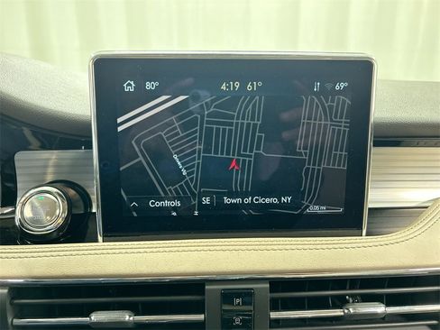 Used 2022 Lincoln Corsair AWD w/ Equipment Group 101A image 16