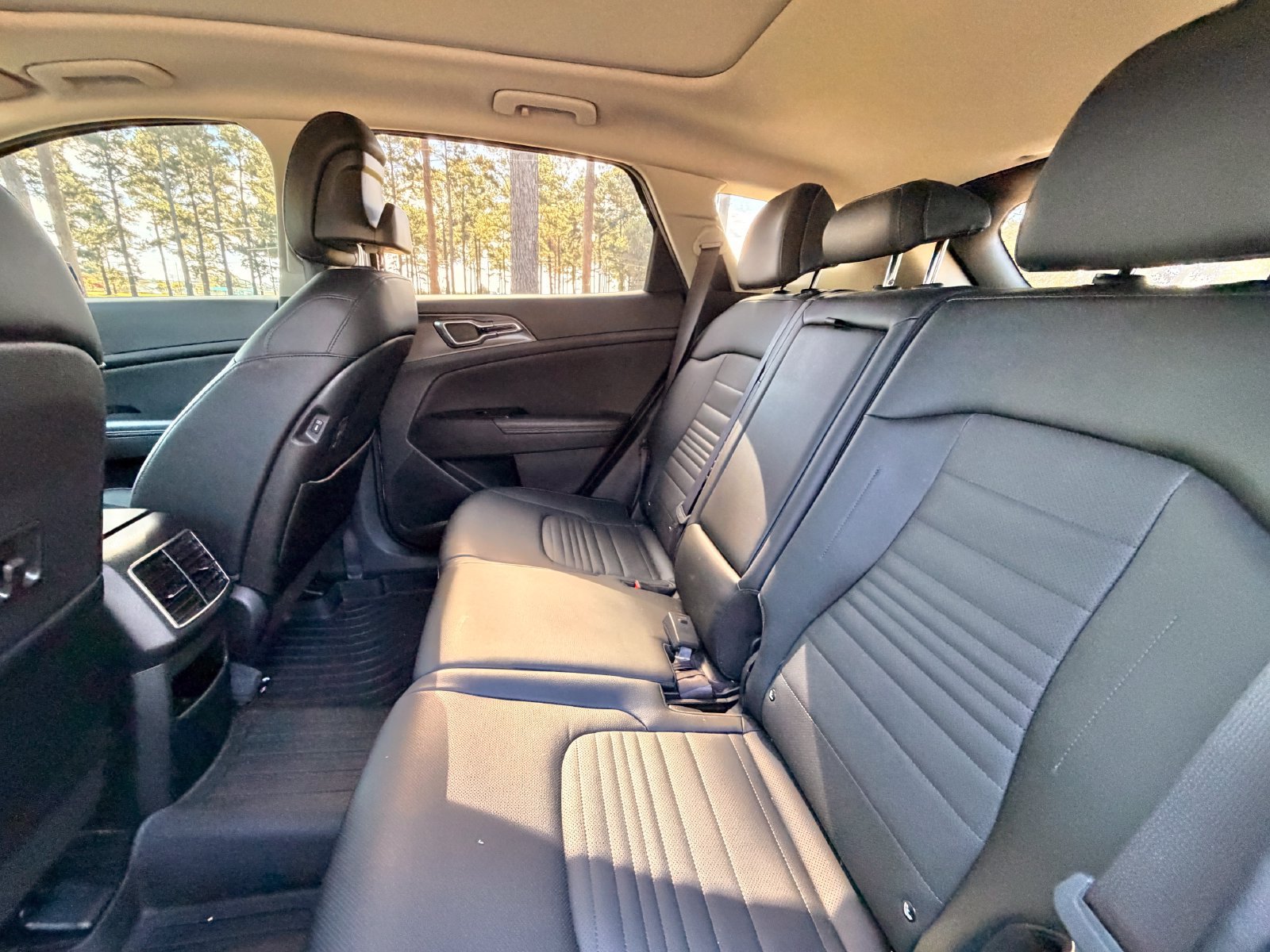 Used 2024 Kia Sportage SX FWD image 13