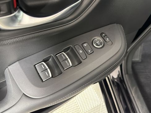 Used 2024 Honda HR-V EX-L image 26