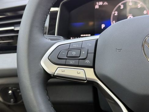 New 2026 Volkswagen Jetta SE image 10