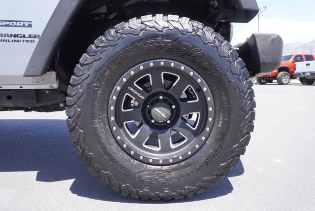 Used 2015 Jeep Wrangler Unlimited Sport w/ Quick Order Package 24S AWD/4WD image 14