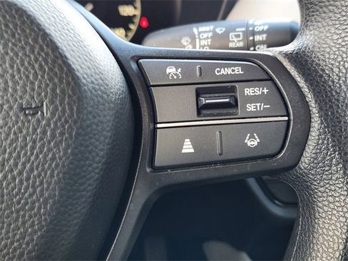 Used 2024 Honda HR-V LX image 29