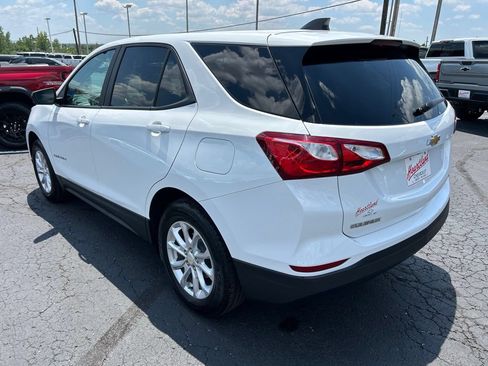 Used 2020 Chevrolet Equinox LS w/ LS Convenience Package AWD/4WD image 7