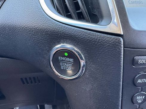 Used 2019 Ford Edge Titanium w/ Equipment Group 301A image 32