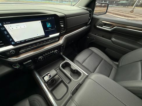 Used 2024 Chevrolet Silverado 1500 RST w/ Redline Edition image 36