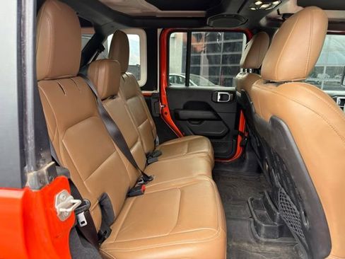 Used 2023 Jeep Wrangler Unlimited Rubicon w/ Xtreme 35 Tire Package AWD/4WD image 11