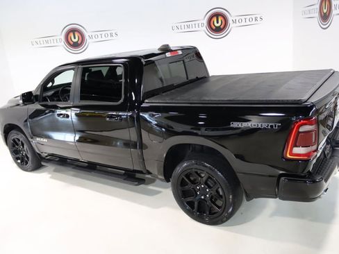 Used 2023 RAM 1500 Laramie AWD/4WD image 10