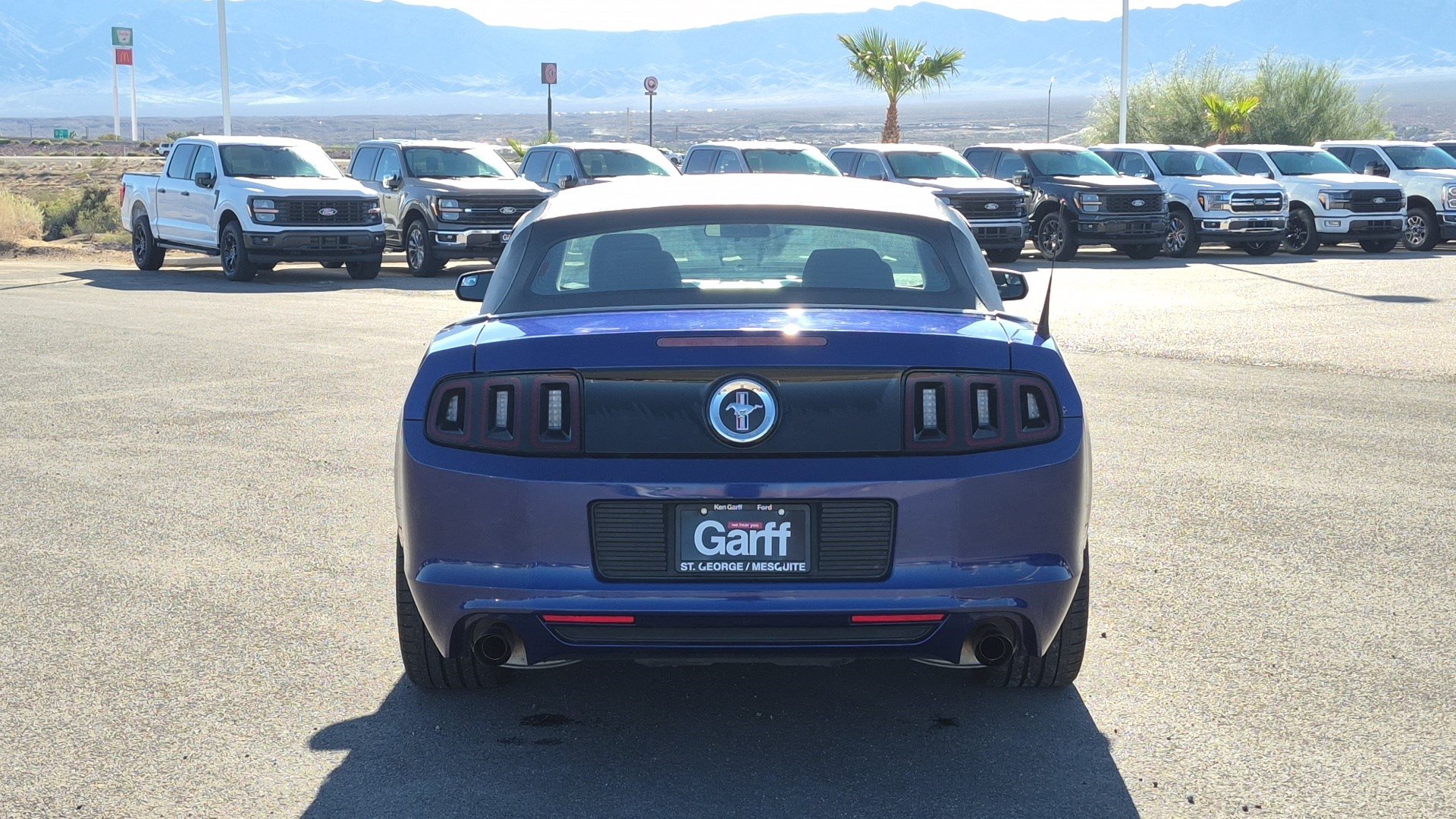 Used 2013 Ford Mustang Convertible RWD image 4