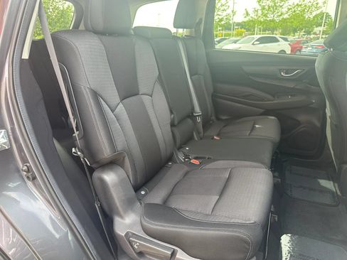 Used 2024 Subaru Ascent Premium AWD/4WD image 11