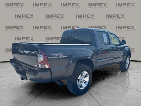 Used 2012 Toyota Tacoma 4x4 Double Cab w/ TRD Sport Pkg image 6