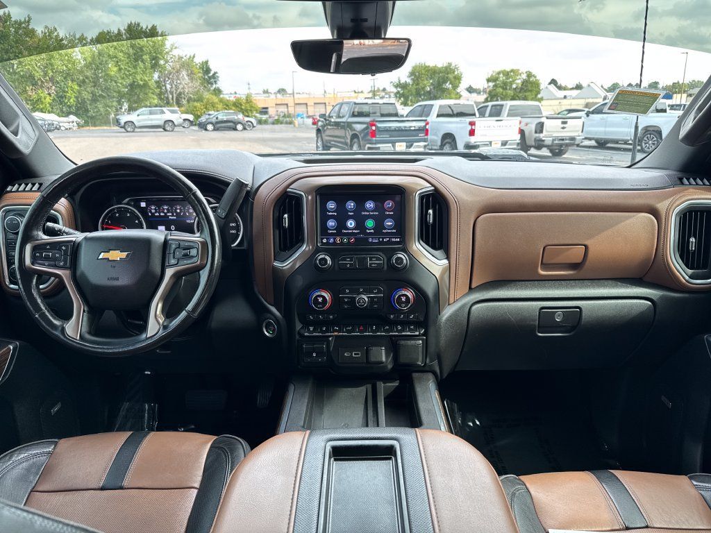 Used 2022 Chevrolet Silverado 3500 High Country w/ Z71 Off-Road Package AWD/4WD image 12