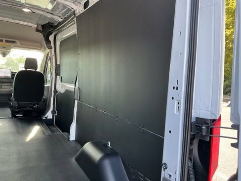 New 2027 Ford Transit 250 148 Medium Roof w/ Load Area Protection Package RWD image 16