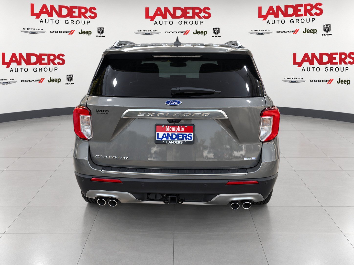 Certified 2020 Ford Explorer Platinum w/ Premium Technology Package AWD/4WD image 6