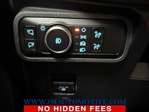 Used 2023 Ford Bronco Wildtrak AWD/4WD image 32