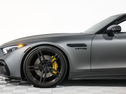 Used 2023 Mercedes-Benz SL 63 AMG 4MATIC image 14