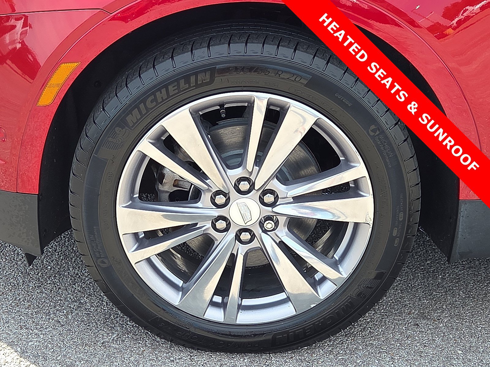 Used 2024 Cadillac XT5 Premium Luxury w/ Technology Package AWD/4WD image 7