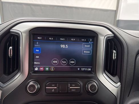 Used 2019 Chevrolet Silverado 1500 LT image 26