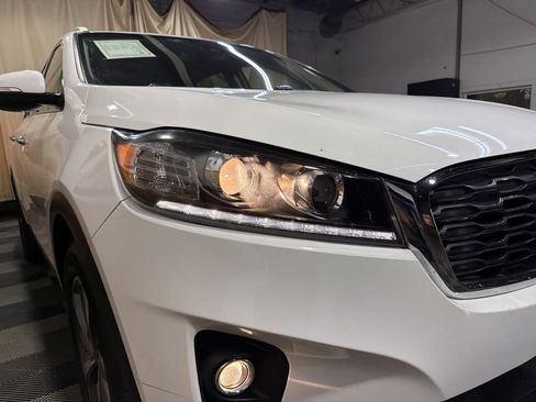 Used 2019 Kia Sorento EX image 7