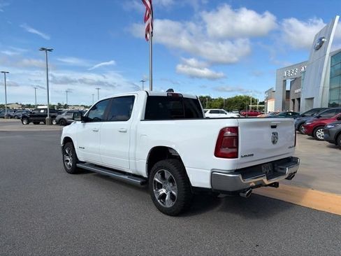 Used 2023 RAM 1500 Laramie AWD/4WD image 3