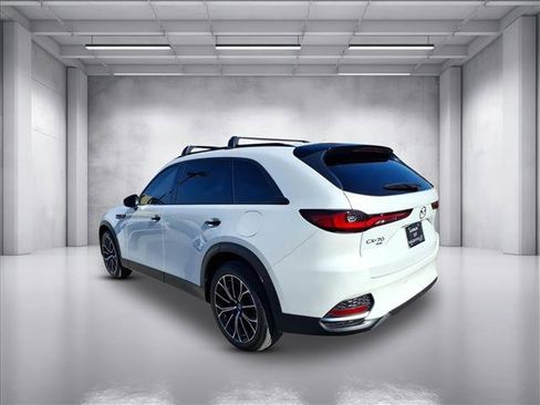 Used 2025 MAZDA CX-70 Plug-In Hybrid w/ Premium Pkg image 5