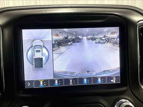 Used 2019 GMC Sierra 1500 AT4 w/ AT4 Premium Package image 19