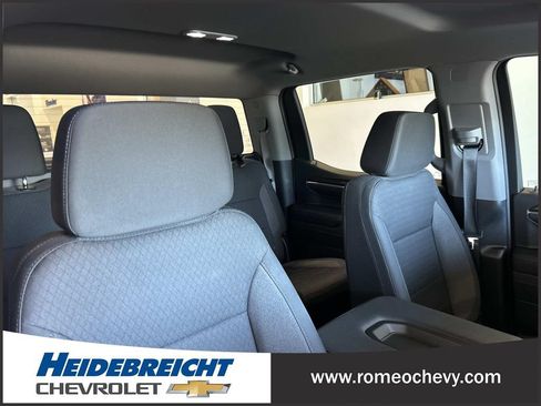 Certified 2024 Chevrolet Silverado 1500 LT AWD/4WD image 32