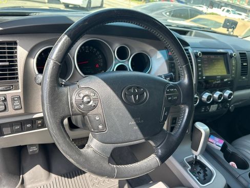 Used 2013 Toyota Sequoia Limited AWD/4WD image 17
