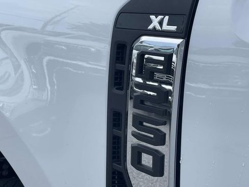 New 2025 Ford F250 XL w/ XL Driver Assist Package image 6