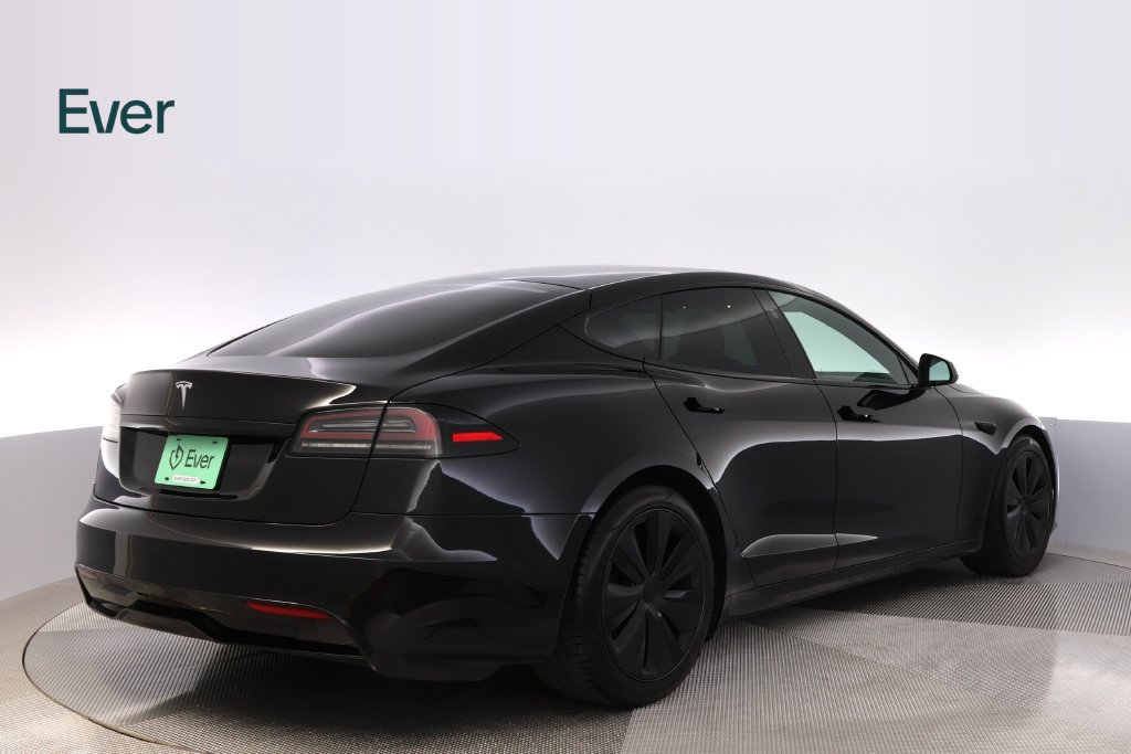 Used 2023 Tesla Model S Standard Range AWD/4WD image 3