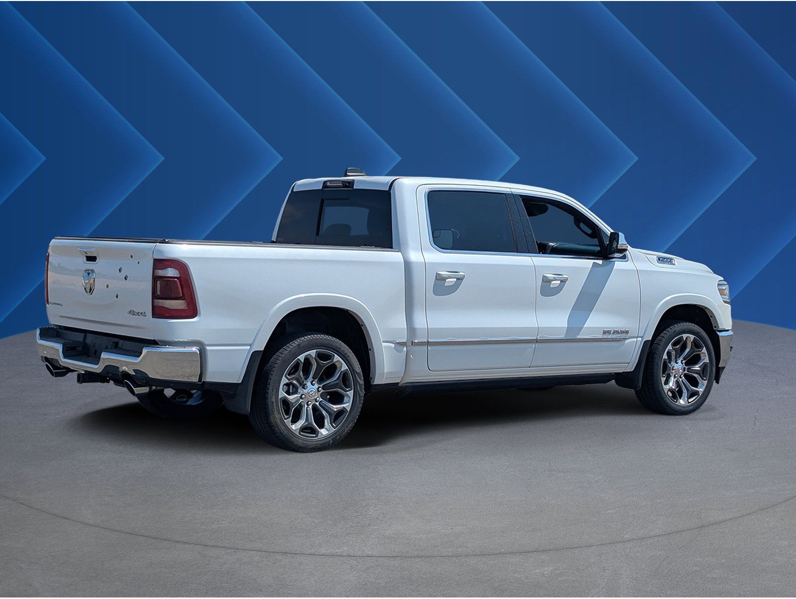 Used 2022 RAM 1500 Limited AWD/4WD image 3